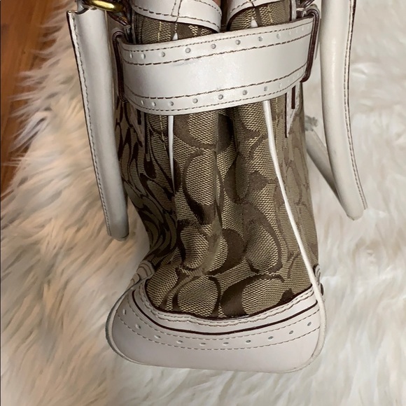 Coach Belted Satchel Hampton Signature Logo Purse - Picture 5 of 8